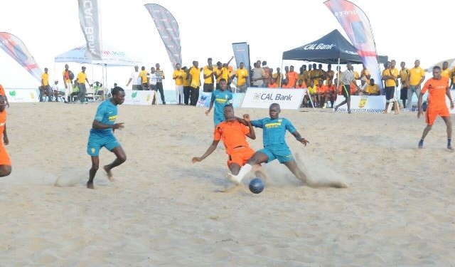 GBSA Executives and Cal Bank Officials Interact With Media