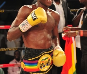 Richard Commey Climbs Up Again