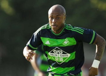 Ayew stars for Swansea in win at Arsenal