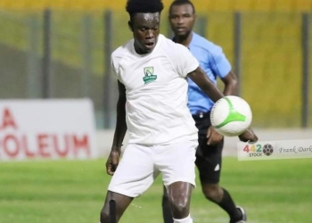 Elmina Sharks striker Benjamin Boateng leaves Ghana to complete Egypt move