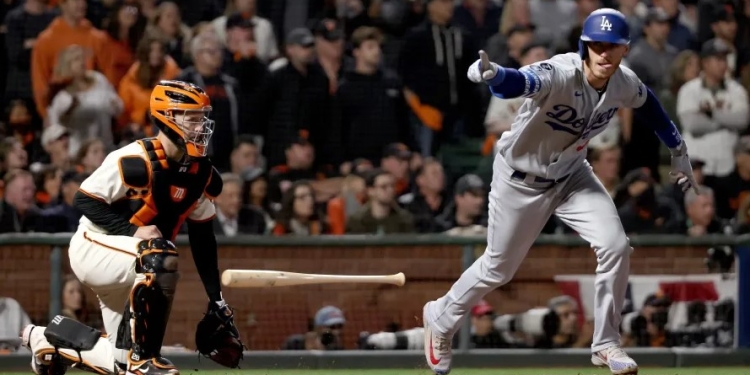 Dodgers eliminate Giants, go to NLCS
