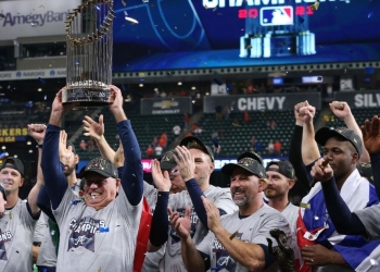 Atlanta Braves win World Series for the first time since 1995