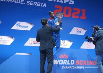 Andy Cruz Gomez Wins Val Barker Trophy at 2021 AIBA World Boxing Championship