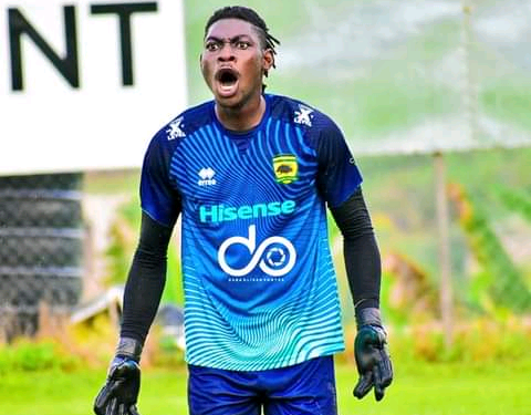 Kotoko coach praises Razak Abalora for tremendous performance against Gold Stars