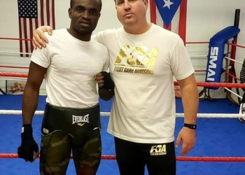 Ghana Boxing Authority hail International Relations Officer Peter Kahn for Kambosos win over Lopez