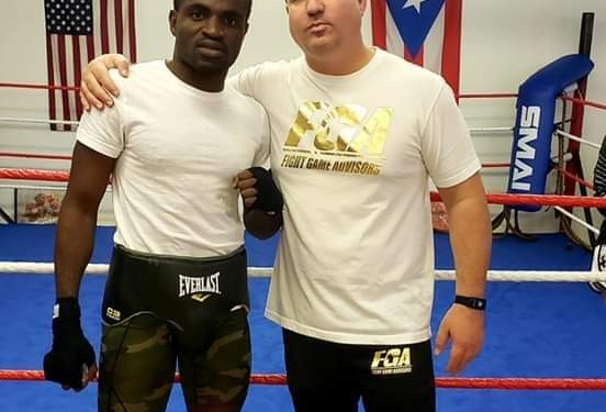 Ghana Boxing Authority hail International Relations Officer Peter Kahn for Kambosos win over Lopez