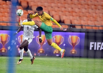 South Africa beat Zimbabwe to move three points clear of Ghana