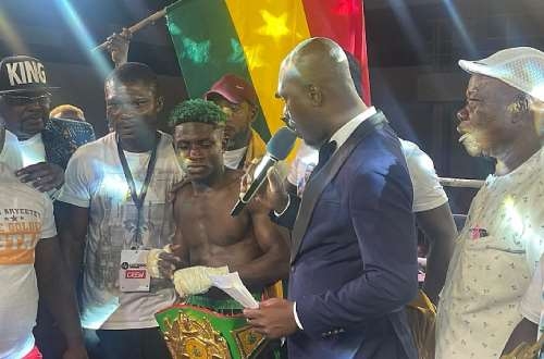 Sensational Mohammed Aryeetey wins Ghana flyweight title