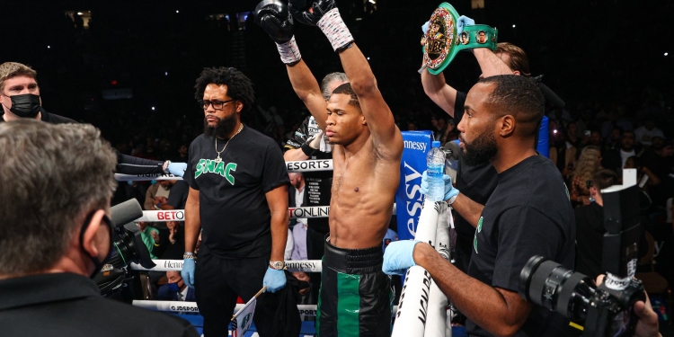 Devin Haney puts on best performance of his career in win over Jo Jo Diaz Jr, wants George Kambosos Jr. next for undisputed title