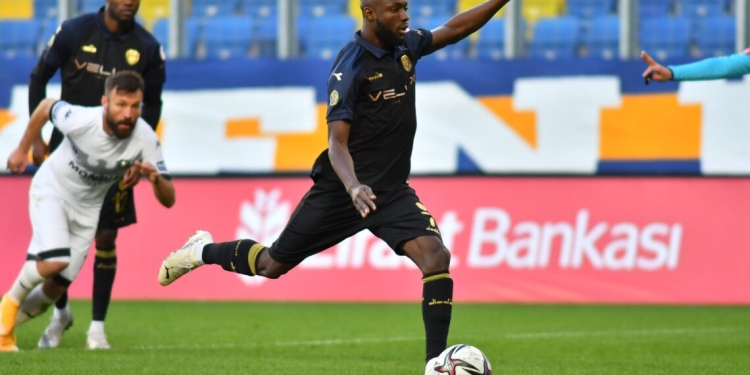 Kwabena Owusu scores brace to power Ankaragucu to victory in Turkish Cup