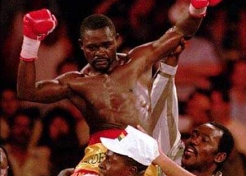 Today In Boxing History: Azumah Nelson wins Ghana’s second world title