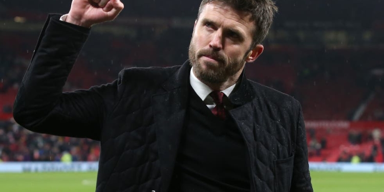 Michael Carrick leaves Manchester United