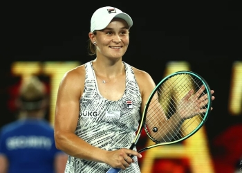 Ash Barty breaks a 42-year drought by reaching the Australian Open final