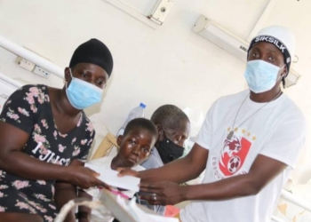 China based footballer Emmanuel Boateng settles medical bills of 25 patients at Eastern Regional Hospital