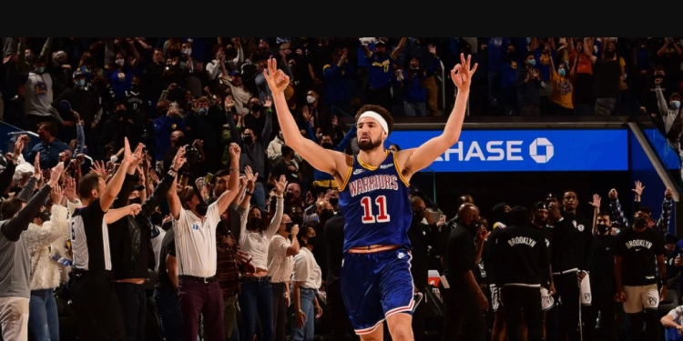 Golden State Warriors hang on to beat Brooklyn Nets in NBA cliffhanger