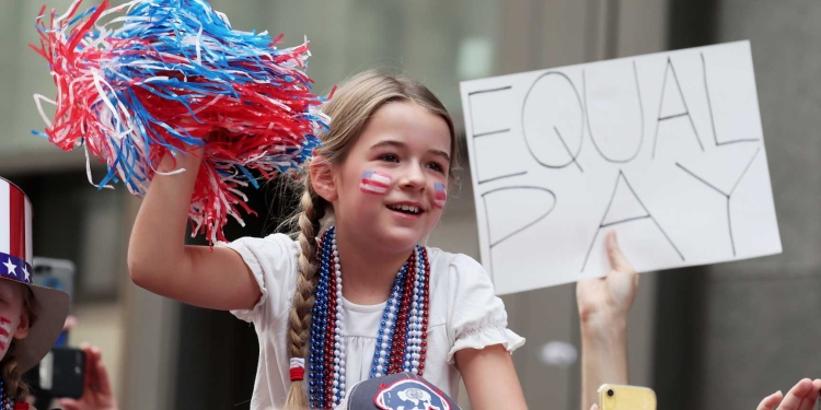 Historic: US Women’s National Team and US Soccer reach $24 million settlement in equal pay legal battle