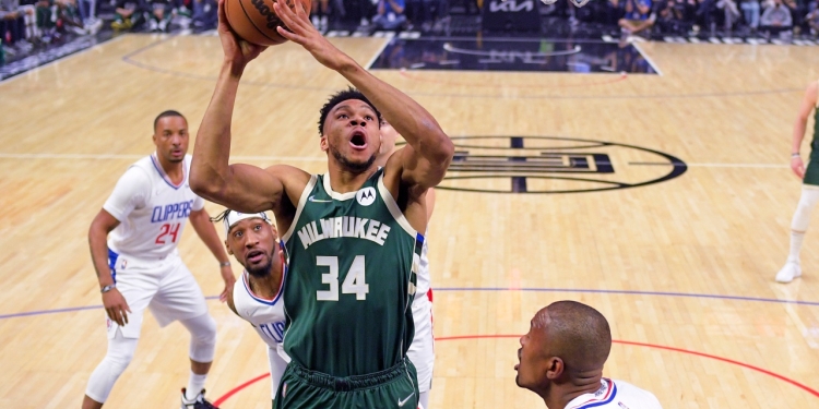 Antetokounmpo scores 28 as Bucks beat Clippers 137-113