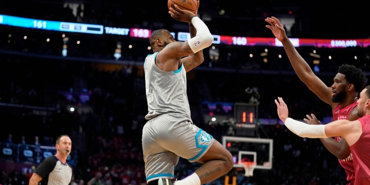 LeBron James delivers clutch shot to win NBA All-Star Game; discusses being ‘face of the league’ and reveals admiration for Michael Jordan