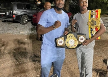 Joojo Awinongya meets Asamoah Gyan