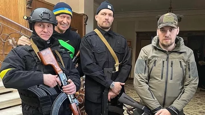 Ukraine’s world heavyweight champ Usyk’s difficult decision: “I don’t want to kill anybody, but I might have no choice.”