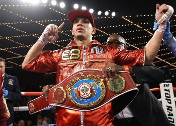 Edgar Berlanga defeats Steve Rolls at sold-out Hulu Theater at Madison Square Garden