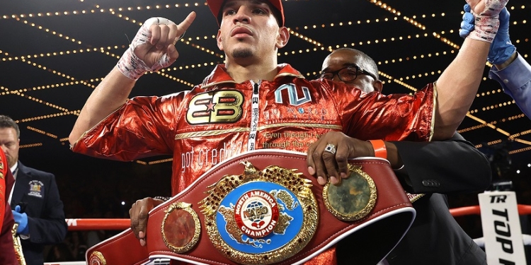 Edgar Berlanga defeats Steve Rolls at sold-out Hulu Theater at Madison Square Garden