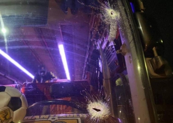 Gunshots fired as armed robbers attack Ashgold bus after Hearts game