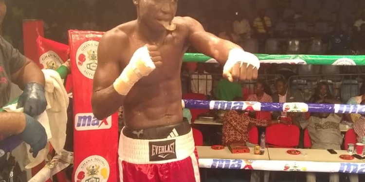 Alexis Kabore changes coaches as he settles in UK