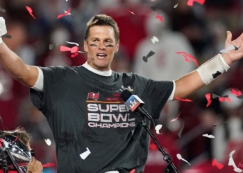 Tom Brady cuts retirement short, returns to Buccaneers for 23rd NFL season