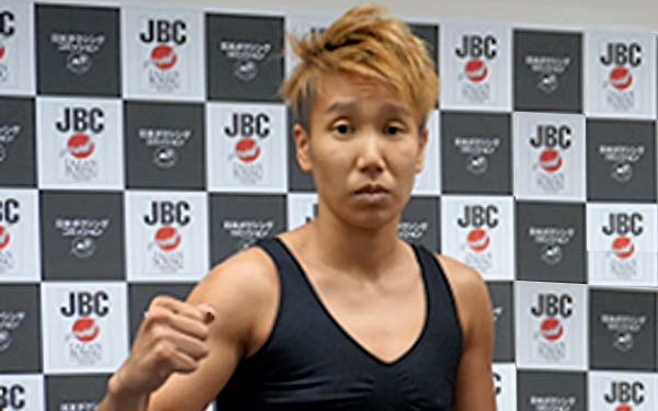 Ex-WBC female 112lb champ becomes a man