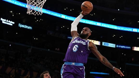 LeBron James scores 50 points, rallies Lakers past Wizards for 122-109 win