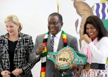 Zimbabwe President celebrates new WBC interim champ Kudakwashe Chiwandire