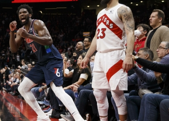 Joel Embiid hits game-winning shot in overtime to give 76ers 3-0 lead over Raptors