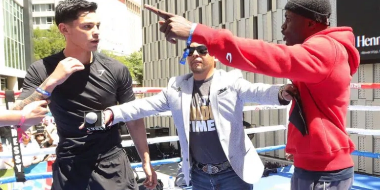 Ryan Garcia and Emmanuel Tagoe almost come to blows at Media Workout