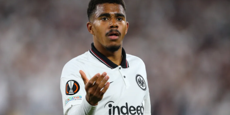 Ghanaian attacker Ansgar Knauff to stay at Frankfurt for another season