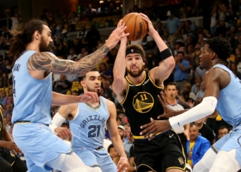 Warriors crushed by Grizzlies, 134-95, forcing a Game 6