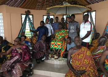 Kwahu Marathon winners meet Kwahuhene