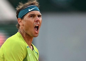 Rafael Nadal beats Novak Djokovic in French Open quarterfinals
