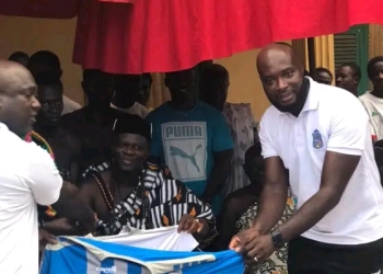 Newly promoted Kotoku Royals pay courtesy call on chief of Akyem Oda