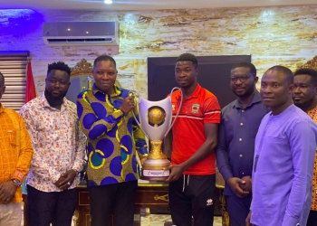 Kotoko present league title to Happy Man Beverages President