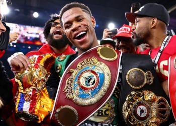 Haney defeats Kambosos to be crowned undisputed lightweight world champion