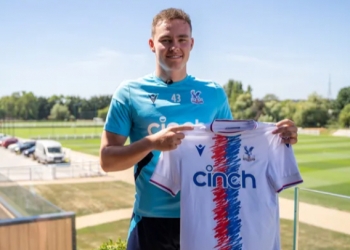 Kofi Balmer signs for Crystal Palace