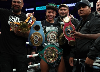 Alycia Baumgardner edges Mikaela Mayer by split decision to unify junior lightweight titles