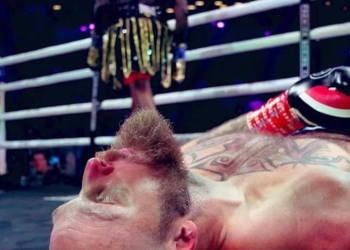 Deontay Wilder breaks record for fewest punches in knockout fight