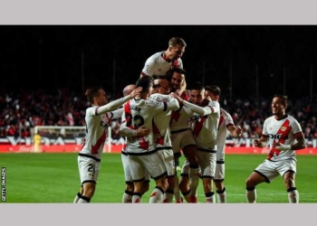 Rayo come from behind to end Real Madrid’s unbeaten La Liga run