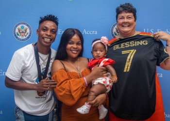 2022 MLS Cup winner Latif Blessing presents medals to US Ambassador