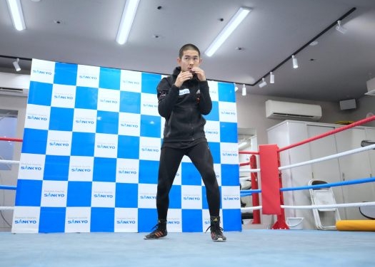 Ioka held a public workout before his fight with Franco