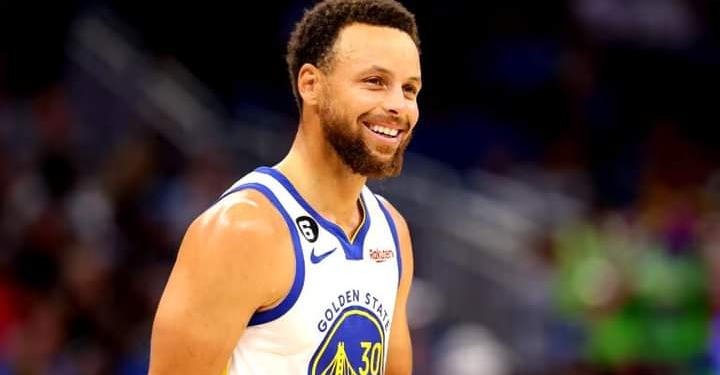 Stephen Curry headlines top-selling jerseys so far this season