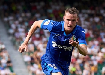 Football world supports Jakub Jankto after he comes out as gay