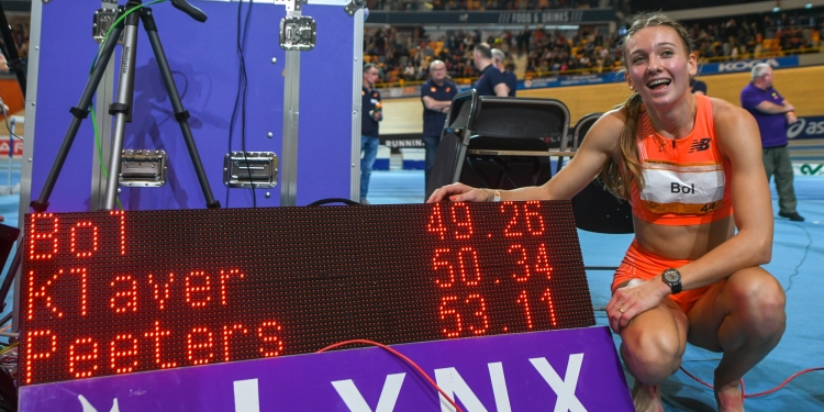 Bol breaks world indoor 400m record with 49.26 in Apeldoorn